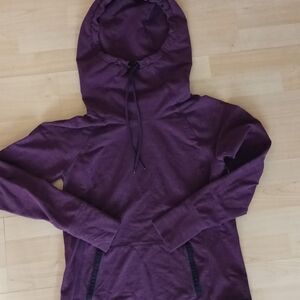 Athleta M sweatshirt